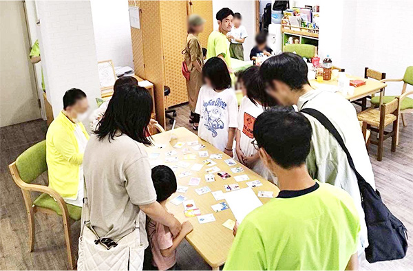 カルタ大会の様子